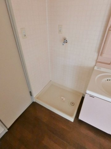 サクラハイツのその他|洗濯機置き場