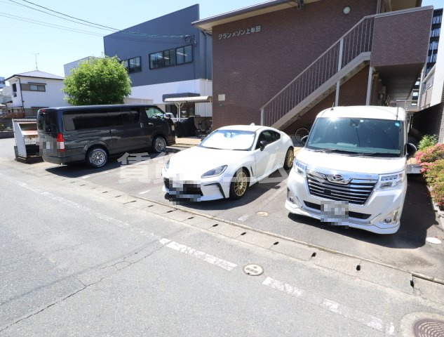 【駐車場】 | グランメゾン上牟田 | グランメゾン上牟田の駐車場
