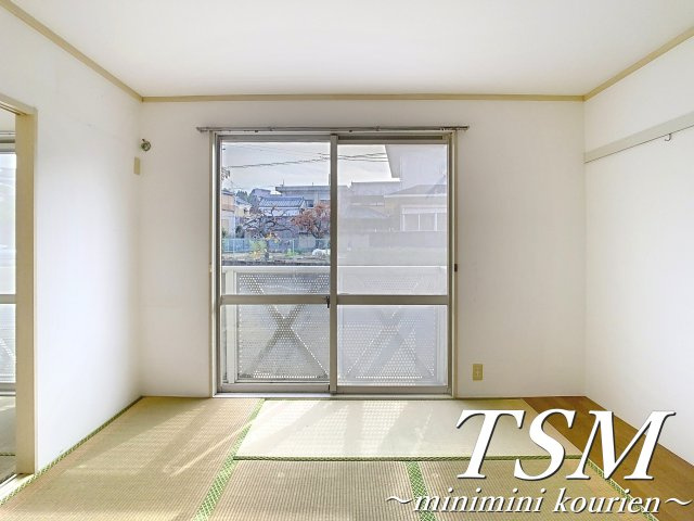 コーポファミールの和室