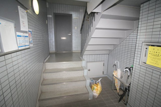 【エントランス】