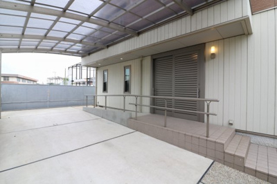 【駐車場】 | 堺市西区鶴田町　リフォーム済み戸建住宅