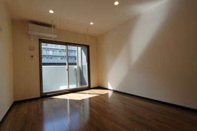 【洋室】 | アークデュオ仙台苦竹 | 室内写真は参考です