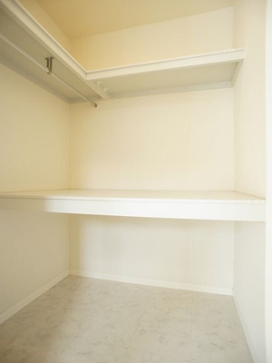 【収納】 | ヴィラーチェP | お部屋スッキリ！ウォークインクローゼット付き♪