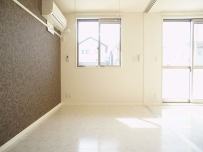 【寝室】 | ヴィラーチェP | 清潔感のあるきれいな洋間です♪