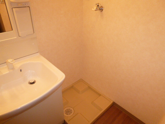 カーサＹのその他|洗濯機置場