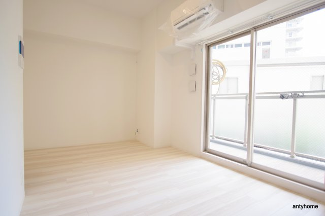 エスリード大阪城アクシス　仲介手数料無料の洋室