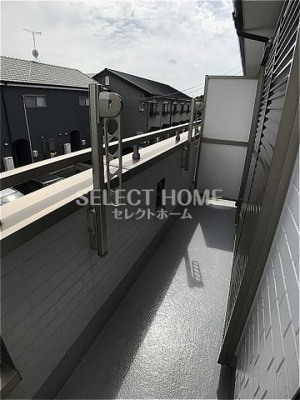 【バルコニー】 | メゾネット椿中棟 | 陽当たり良好なバルコニーです
同型タイプ