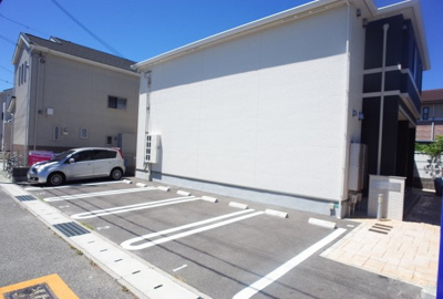 【駐車場】 | レジーナ | 駐車場