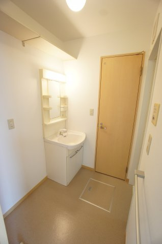 【洗面所】 | コンフォール７７