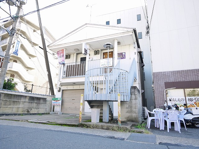 大安寺店舗