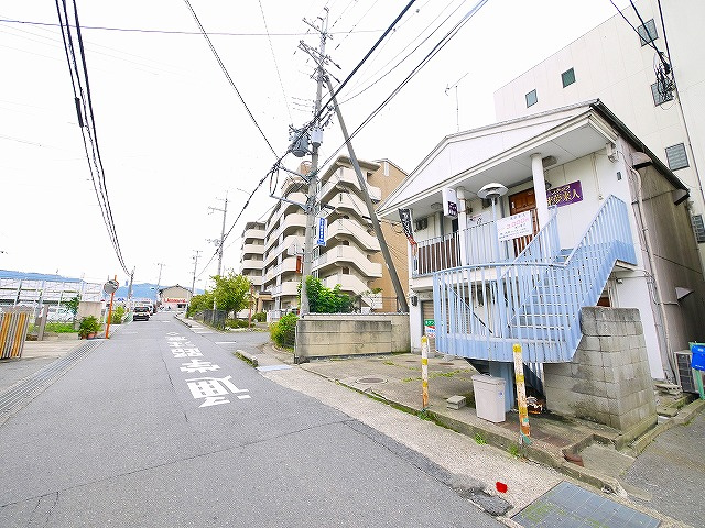 大安寺店舗