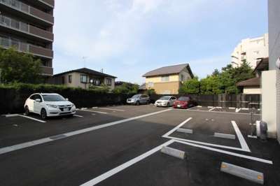 【駐車場】 | 上杉ガーデンスクエア