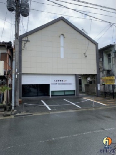 サンハイツヨコオ1　1階店舗テナントの外観