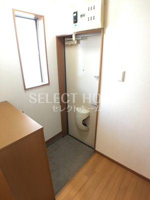 【玄関】 | レジデンスマルセラ | ゆったりとした玄関です