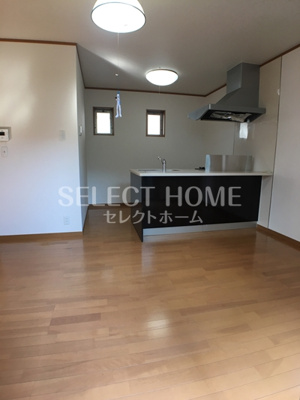 【居間・リビング】 | レジデンスマルセラ | 使いやすい居間です