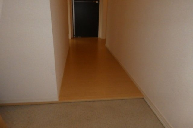 ＶＩＮＣＵＬＮＭ（ウィンクルム）Ｂの玄関