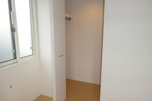 ＶＩＮＣＵＬＮＭ（ウィンクルム）Ｂの収納|ウォークインクローゼット