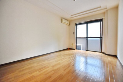 【寝室】 | ロズウェルシブヤ