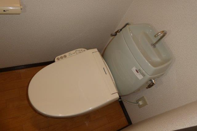 サンライフひろみねＡのトイレ|温水洗浄便座