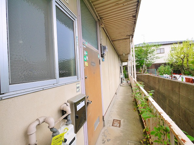 春藤グリーンハイツのその他共用部分|玄関前通路