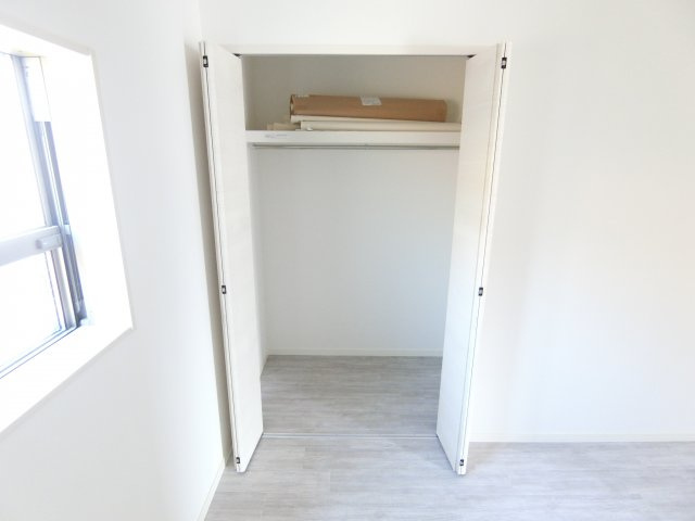 シャイロ205北野田の収納
