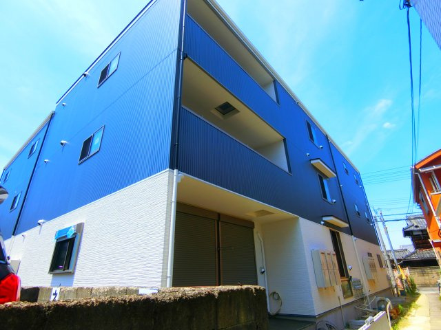 シャイロ205北野田の外観
