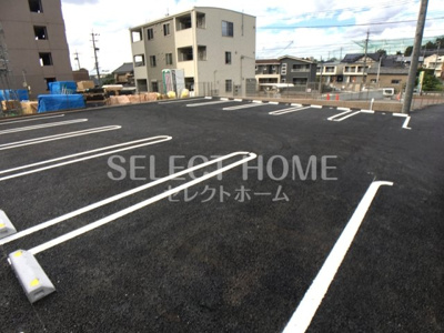 【駐車場】 | ジュネス和 | カースペースがあります