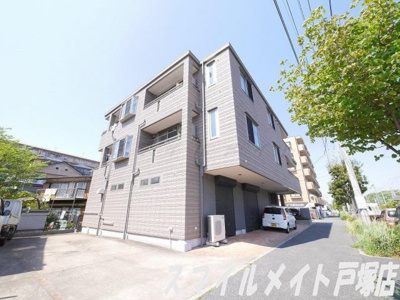 【外観】 | エクラージュ（えくらーじゅ） | 株式会社スマイルメイトでは契約金のクレジット決済も可能です♪