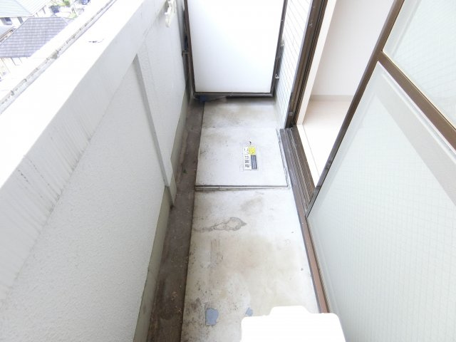 スカイ南花台のバルコニー