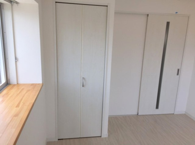 【洋室】 | ヒルトップクローバー | ※退去前の為、写真と現状が異なる場合がございます