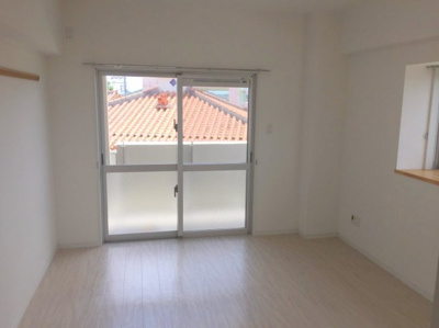 【洋室】 | ヒルトップクローバー | ※退去前の為、写真と現状が異なる場合がございます