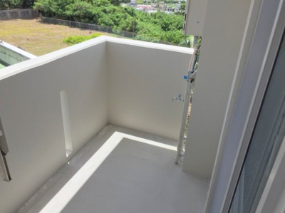 【バルコニー】 | ヒルトップクローバー | ※退去前の為、写真と現状が異なる場合がございます
