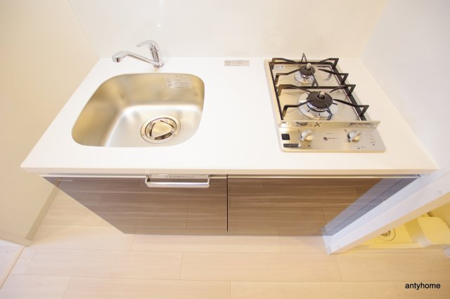 ファステート大阪上本町ソーレ　仲介手数料無料のキッチン