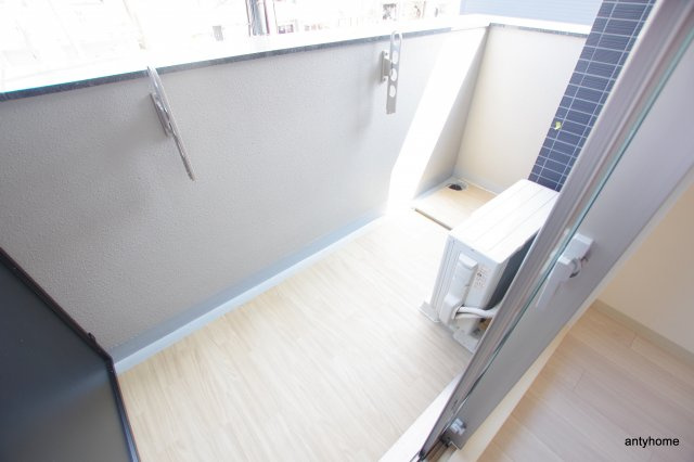 ファステート大阪上本町ソーレ　仲介手数料無料のバルコニー