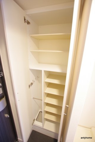 ファステート大阪上本町ソーレ　仲介手数料無料の収納