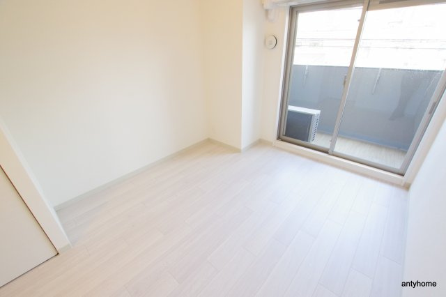 ファステート大阪上本町ソーレ　仲介手数料無料の居間・リビング