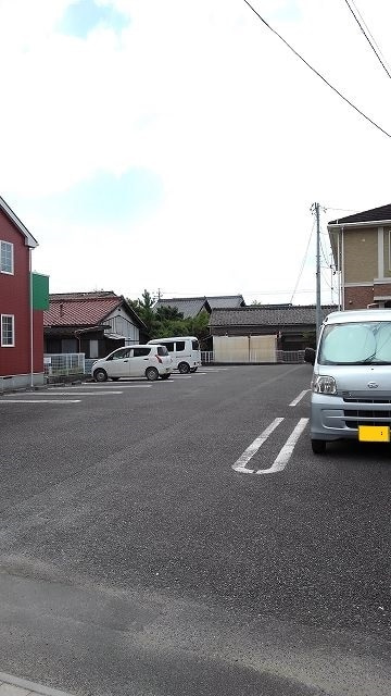 エクセルグリーンⅡの駐車場