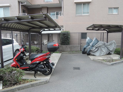 【その他共用部分】 | ルイシャトレ鷺沼ヒルトップコート | バイク置場