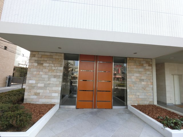 【エントランス】