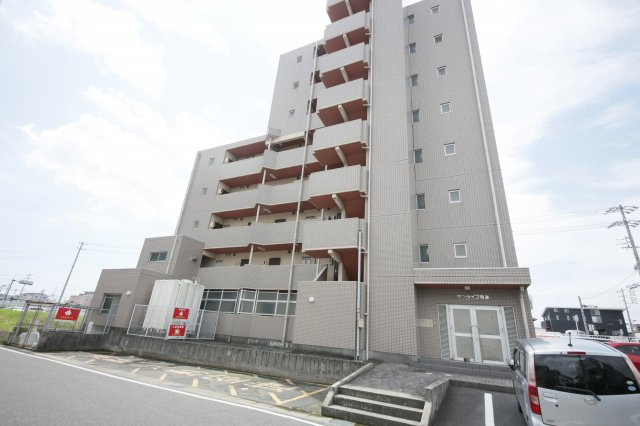 サンライフ有楽の外観