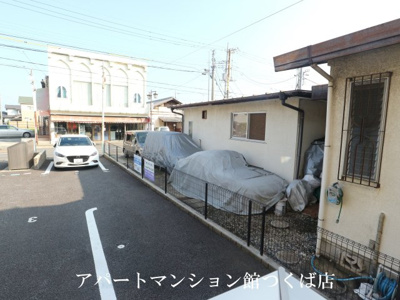 【駐車場】 | ルーチェB