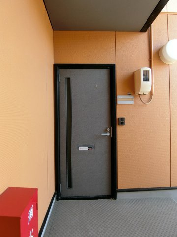 ムーンライトだいせん　B棟の玄関
