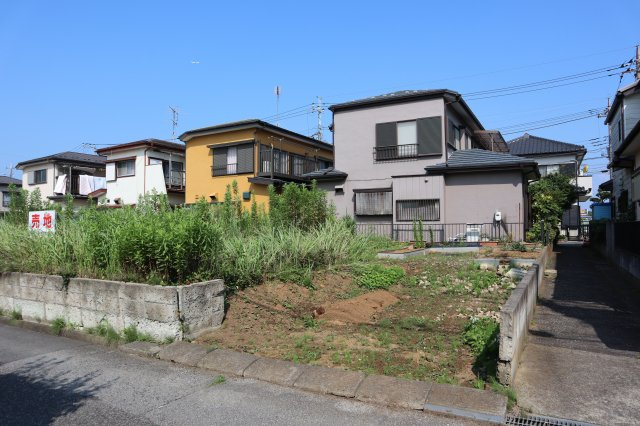 八千代市大和田新田　売地　建築条件なし　約５２．４坪の整形地の外観