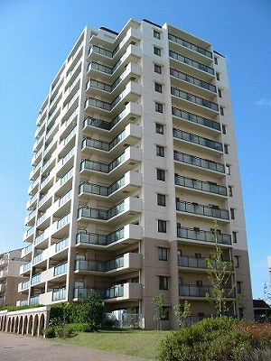 東急ドエル・アルス三田ウッディタウン中央Ｅ棟の周辺