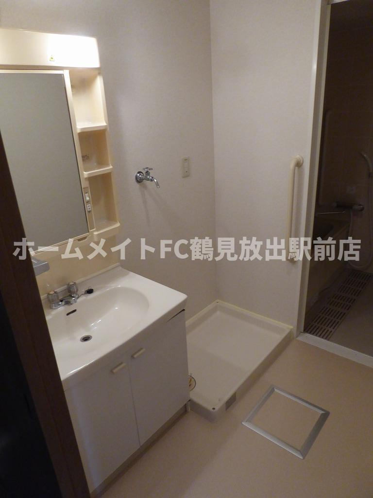 フルール鶴見緑地の洗面所