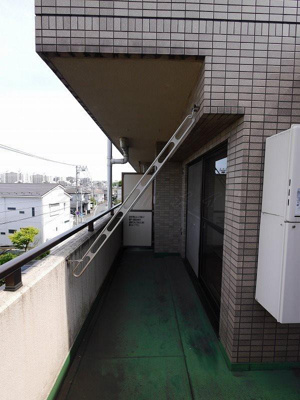  | クレールKANEKO