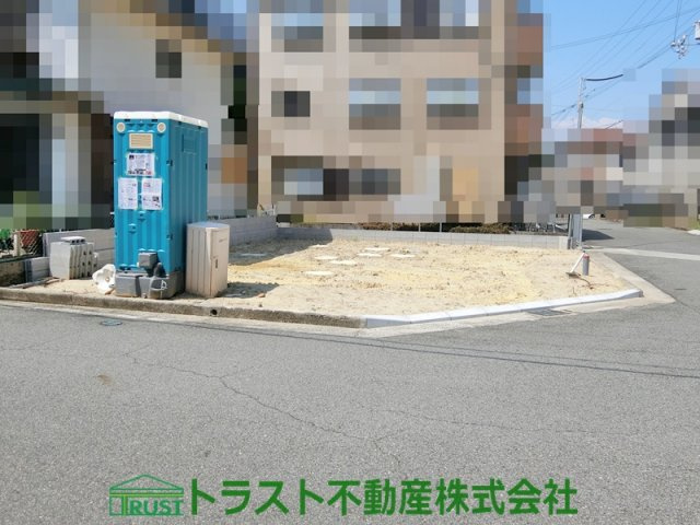 明石市第16魚住町西岡　新築戸建の前面道路含む現地写真