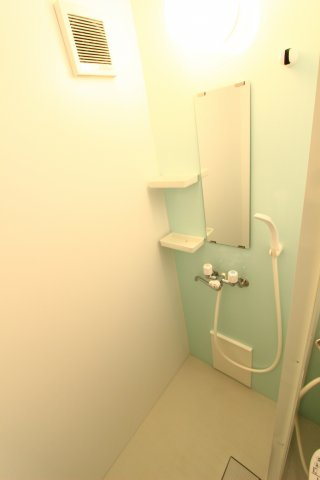 ユナイト横浜アカプルコの浴室