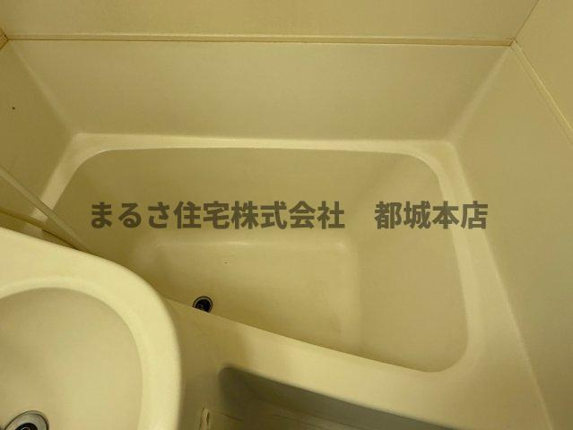 ステーションコーポの浴室