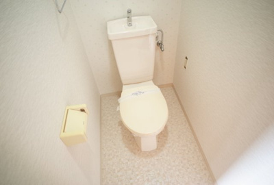 【トイレ】 | 有瀬グランドハイツ | ゆったりとした空間のトイレです